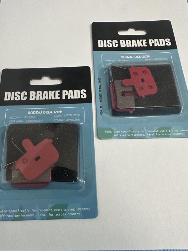 2 Pair Semi Metallic MTB Mountain Bicycle Brake Pads Cycling Bike Part Upgrade your cycling with these Semi-Metallic MTB Brake Pads. Ideal for mountain bikes, these pads ensure safe and smooth rides.