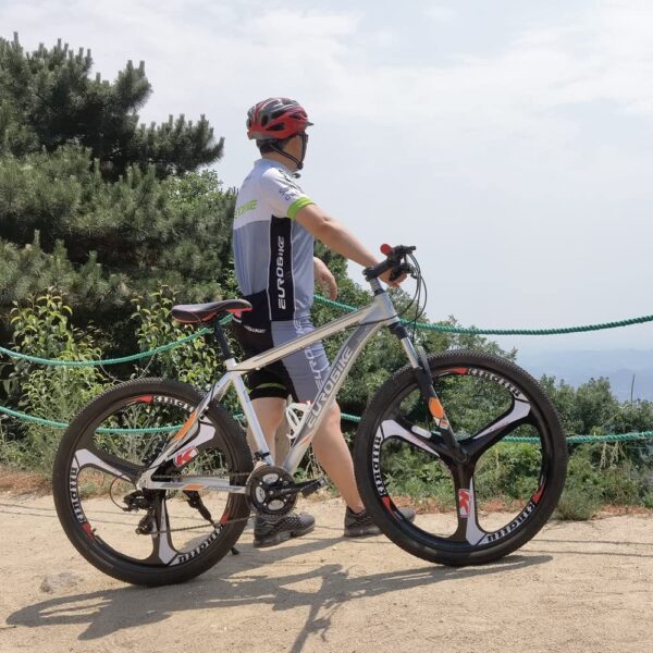 71FLg2 HYdL 1 "Experience the EUROBIKE 29'' Mountain Bike with a large 19-inch aluminum frame, ideal for men and women. Enjoy smooth rides with the 21-speed shifting system, double disc brakes, and easy assembly. Perfect for riders 5'5''-6'6''."