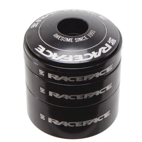 RACE FACE HEADSET SPACER KIT WITH TOP CAP BLACK ALUMINUM 1 18 Brand RaceFace Enhance your bike setup with the Race Face Headset Spacer Kit. Includes 4 height options, top cap, and sleek black aluminum design. Choose aluminum or ultralight carbon for a customized look.