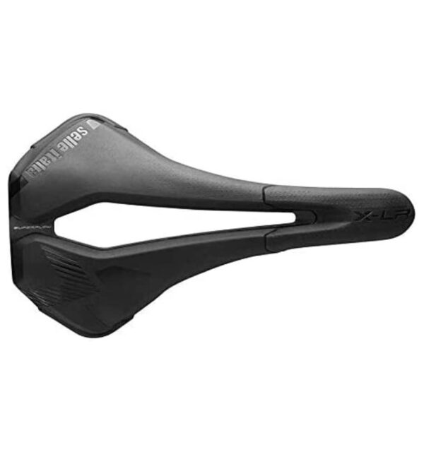 Selle Italia X LR TM Air Cross Superflow 264x125mm 215g Waterproof Dual Density Padding Manganese Rails Experience real-world durability with reinforced edges and dual-layer waterproof technology. Dual-density padding for comfort and stability.