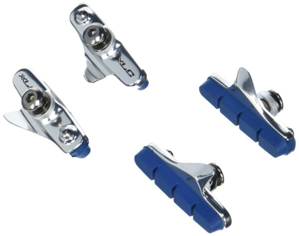 Unisexs BR R02 Cartridge Road Brake Shoes SilverBlue 55mm by XLC Upgrade your racing bike with XLC's BR-R02 Cartridge Road Brake Shoes. Specifically designed for carbon rims, this set of 4 55mm brake shoes is compatible with the cartridge system. Keep your bike safe with the colour indicator that signals when it's time for a change.